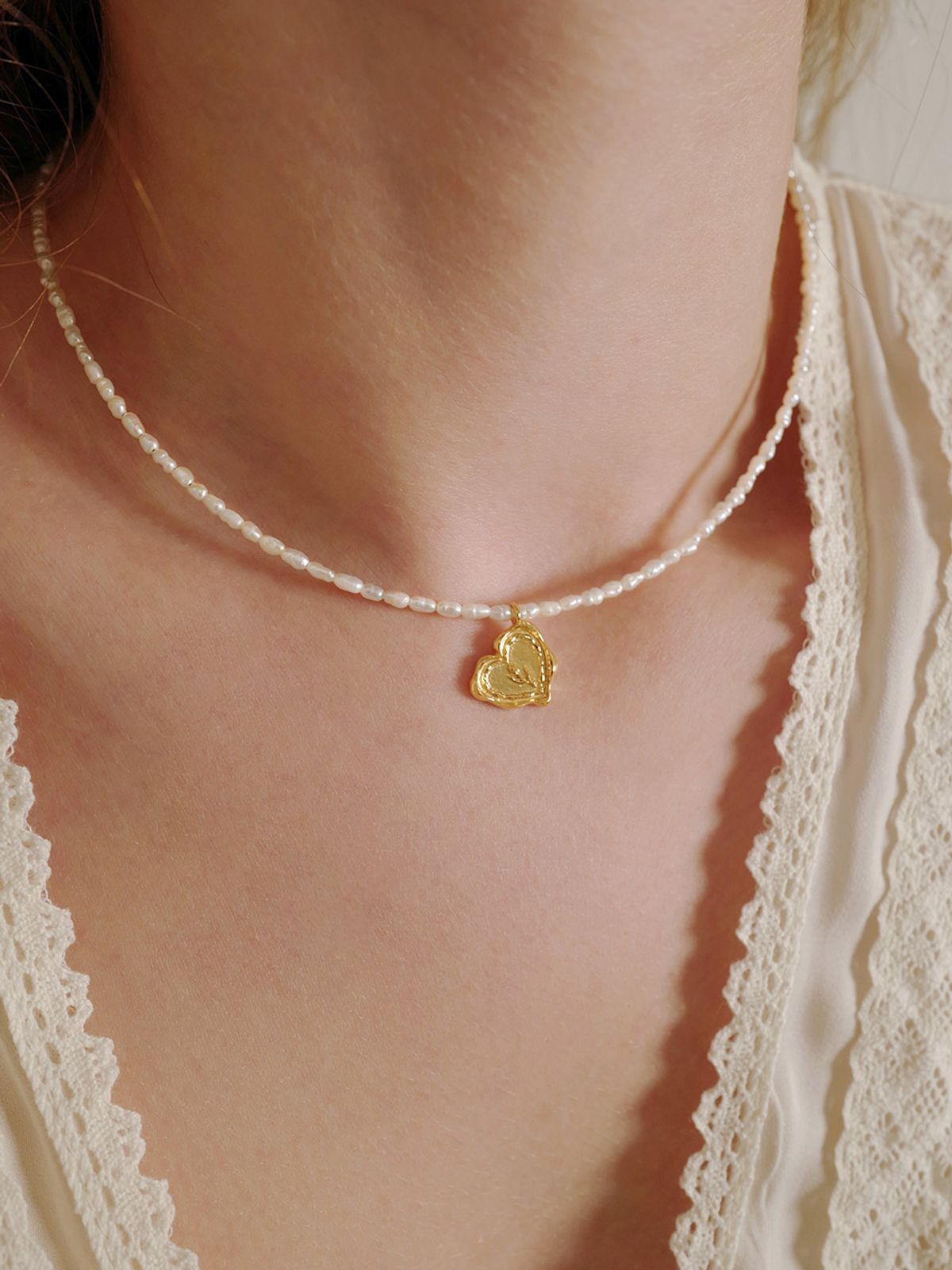 피오레(FIORE) melting heart tulip pearl choker