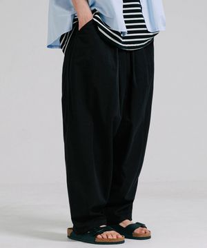 스콘 와이드 벌룬팬츠 블랙 YHLP2350