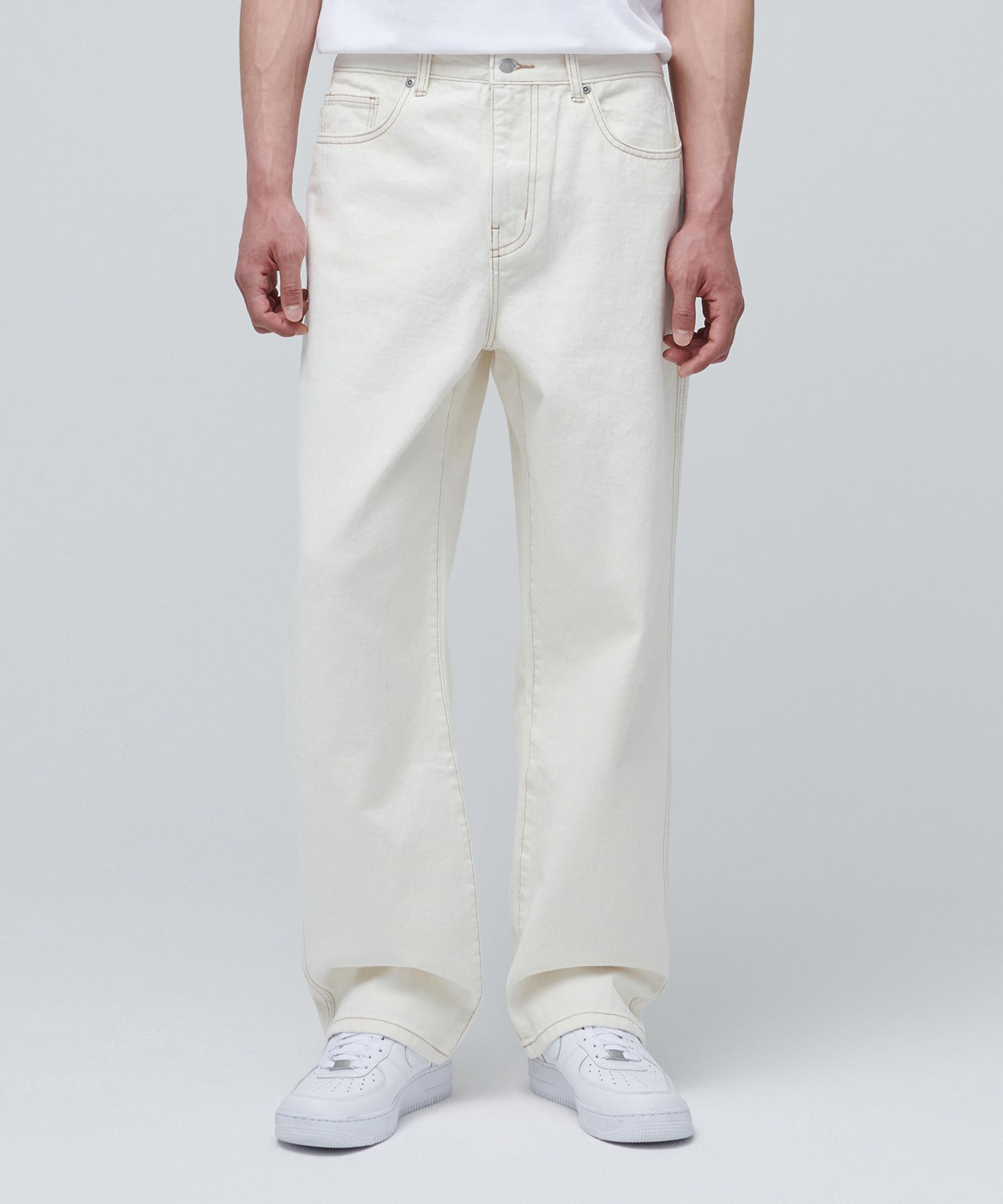 ★MUSINSA STANDARD★ Contrast Stitch Regular Fit Denim Pants MUSINSA | MUSINSA STANDARD CONTRAST STITCH REGULAR FIT DENIM