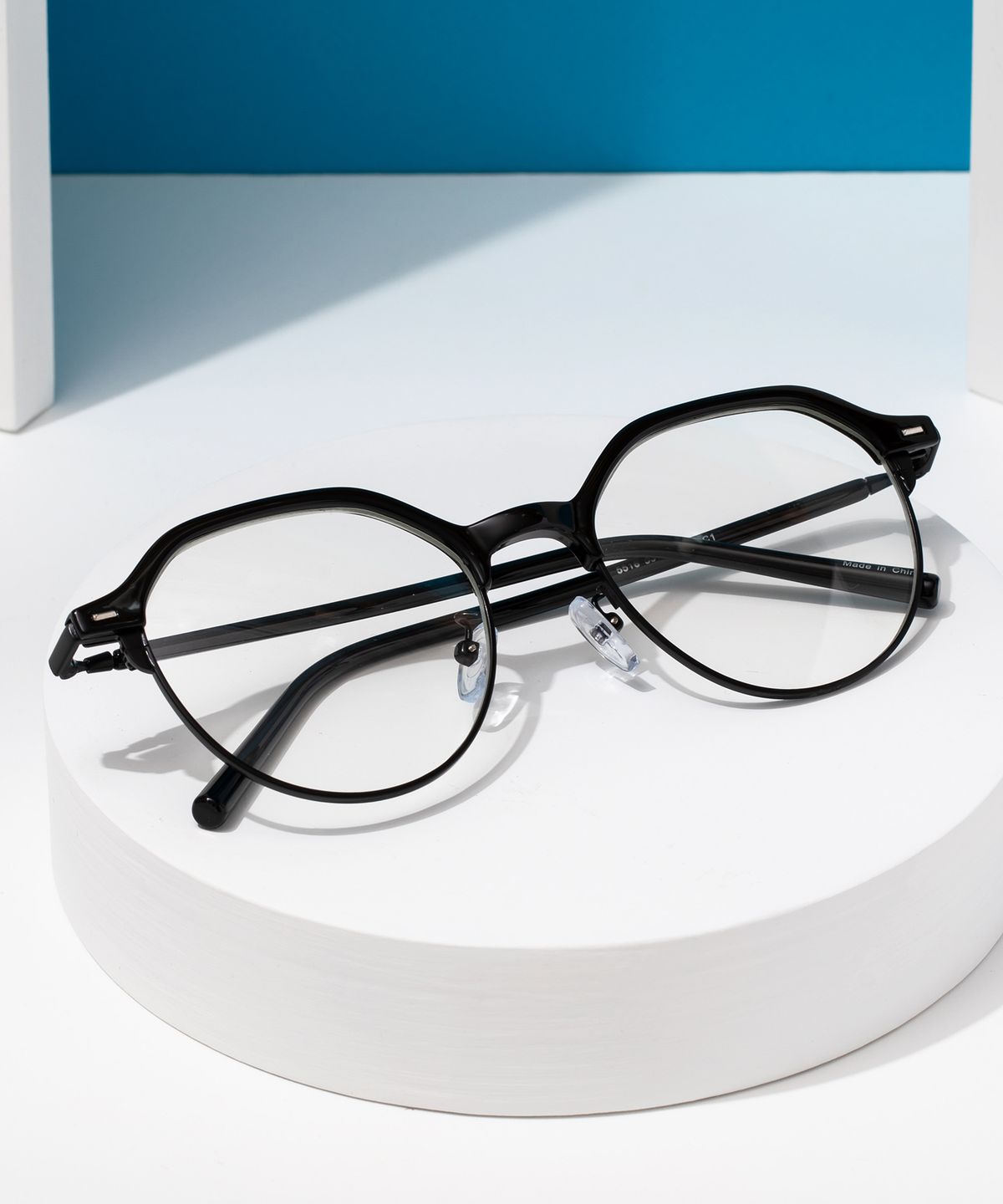 리끌로우(RECLOW) RC E516 BLACK 안경