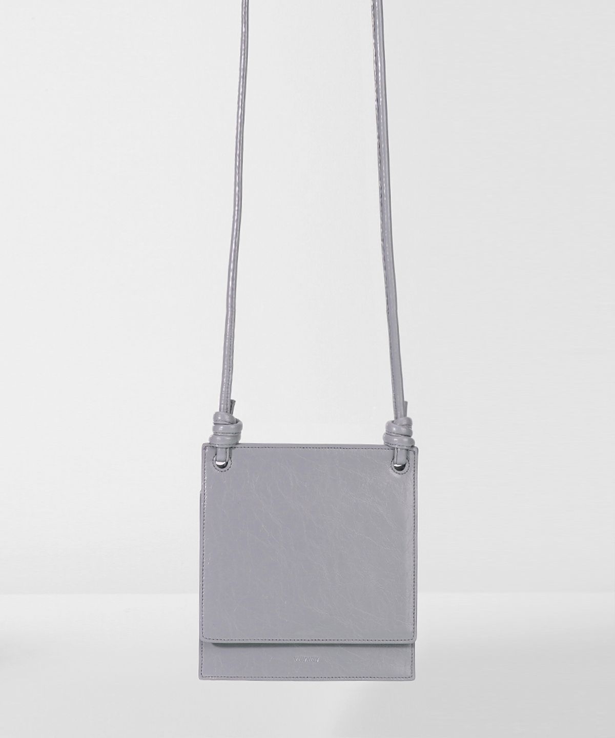 웨이웨이(WAYWAY) Square Bag (blue grey)
