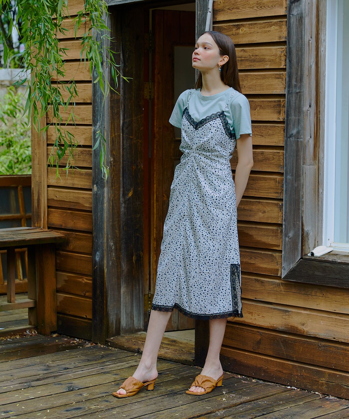 에트몽(ETMON) Slip Drape Lace Dress  White