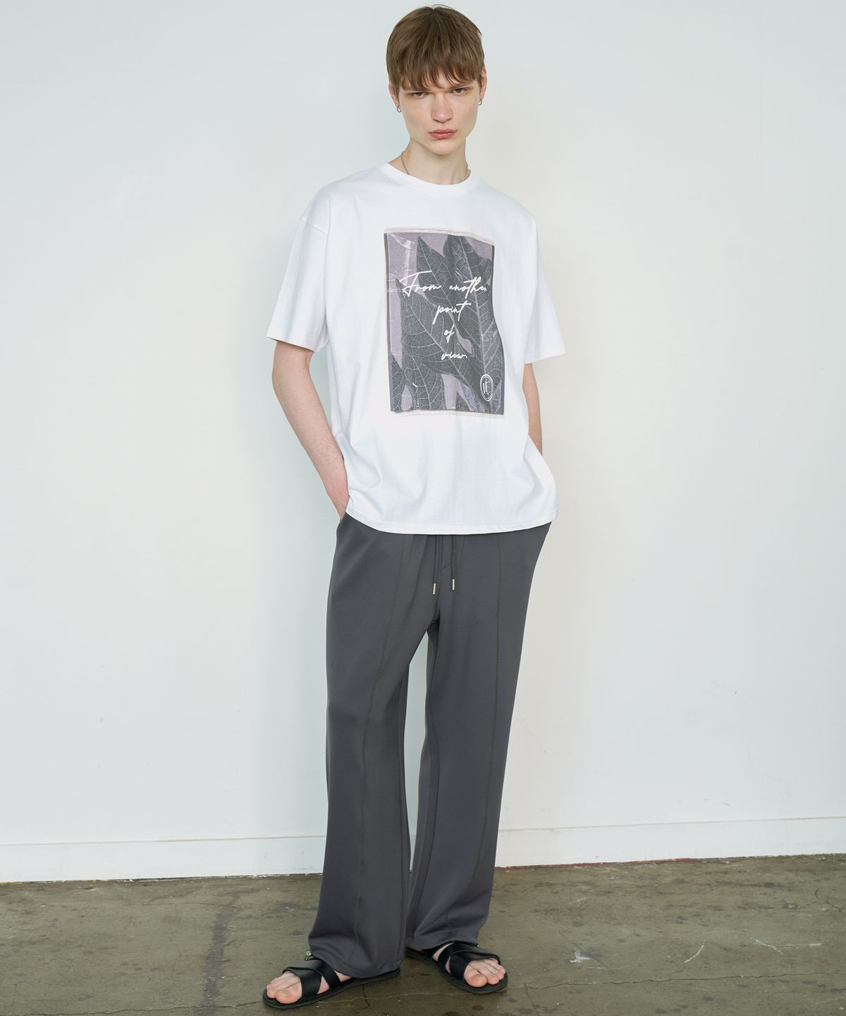 트립르센스(TRIP LE SENS) 웨어러블 스트링 스웨트 팬츠_KHAKI GREY