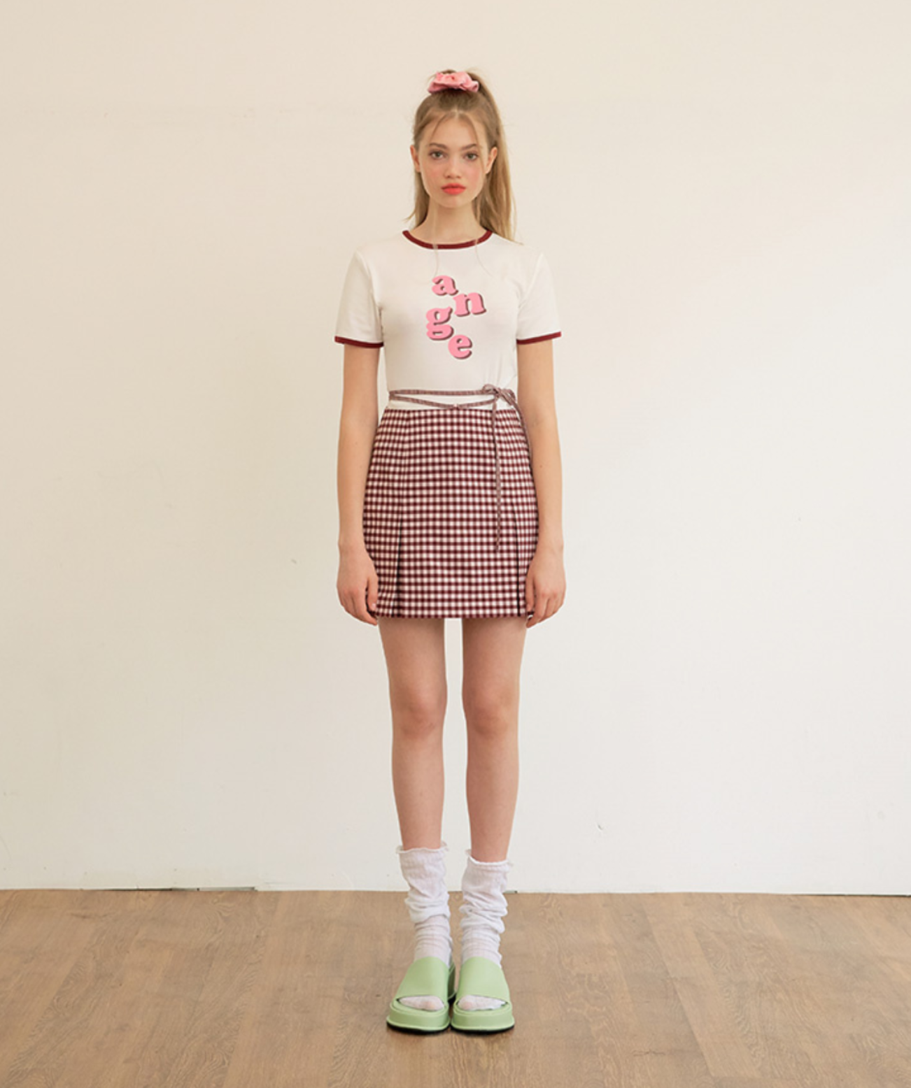 MUSINSA | MARGARIN FINGERS check self string skirt
