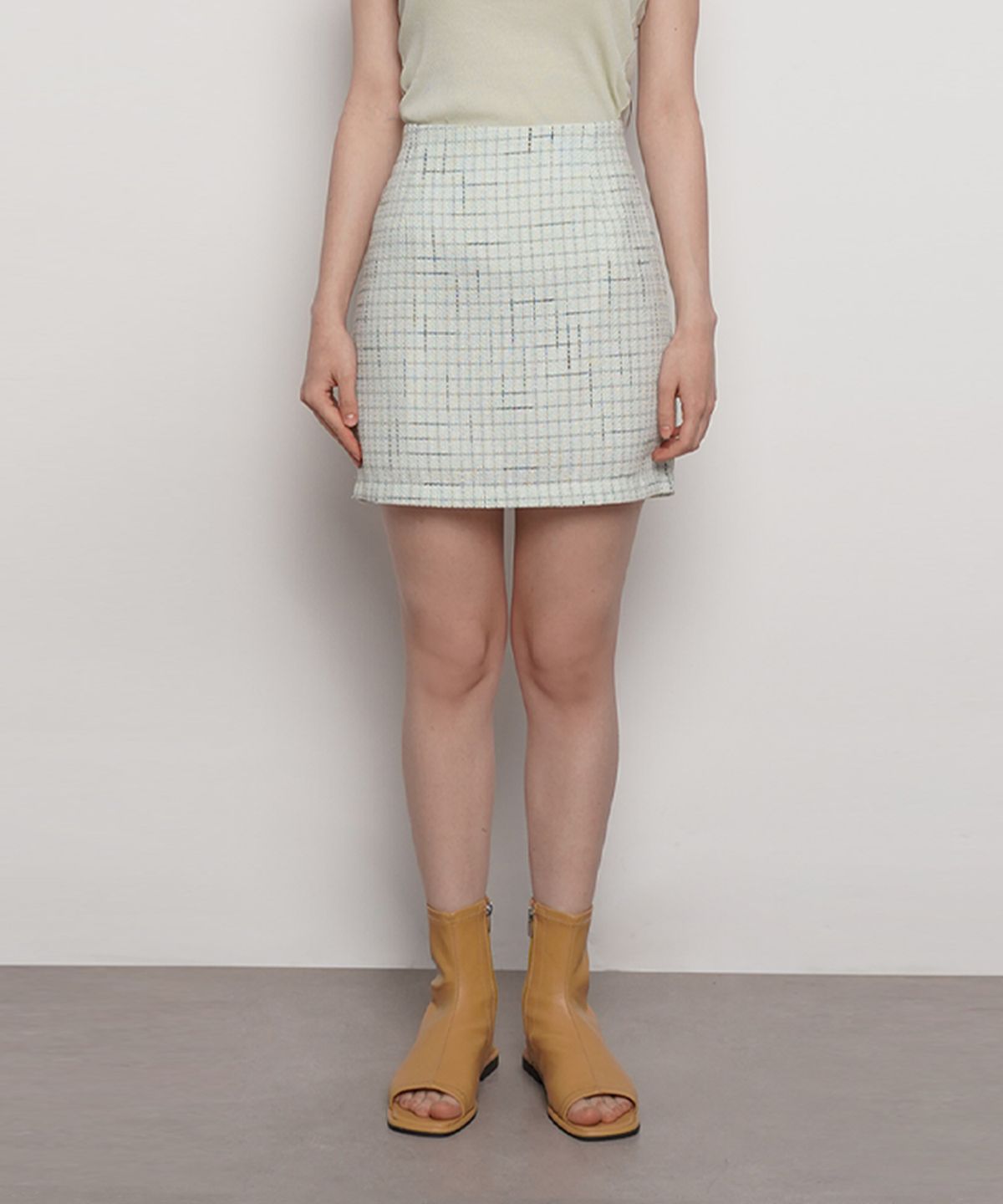 에이본(THE-ABON) W27 de tweed mini skirt mint