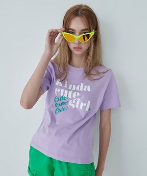 KINDA CUTE GIRL 티셔츠/바이올렛
