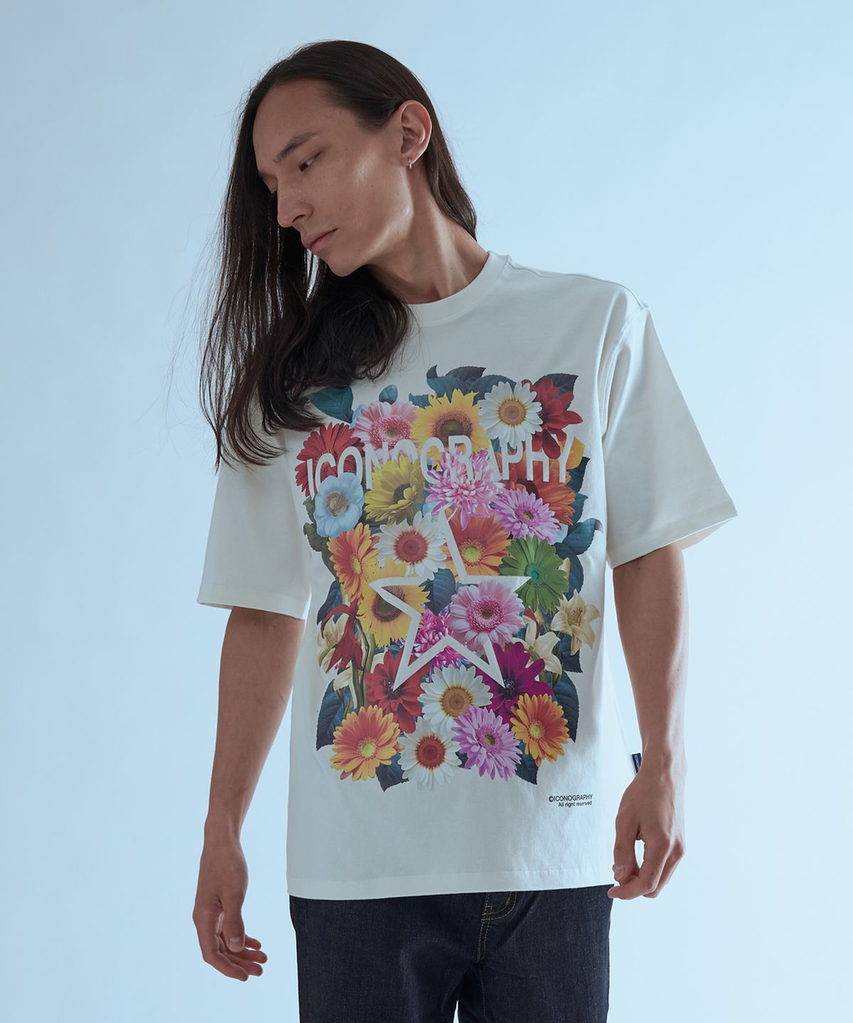 아이코노그라피(ICONOGRAPHY) SURREALISM MOVEMET FLOWER STAR WH