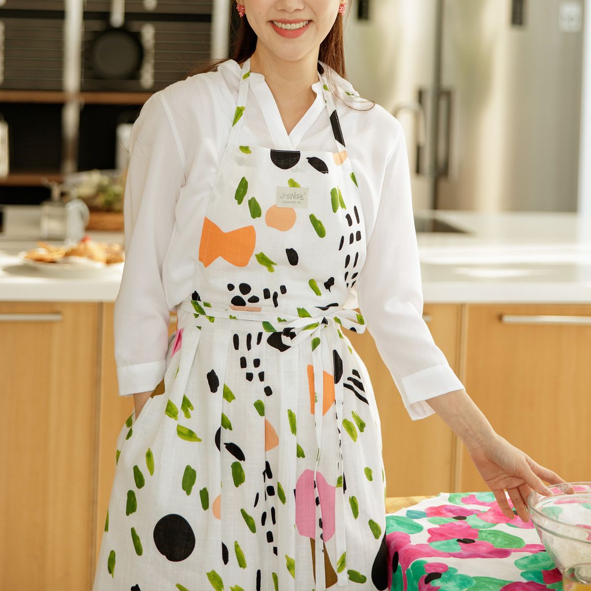 제이스와이프(JAY'S WIFE) 앨리스 랩 원피스 앞치마