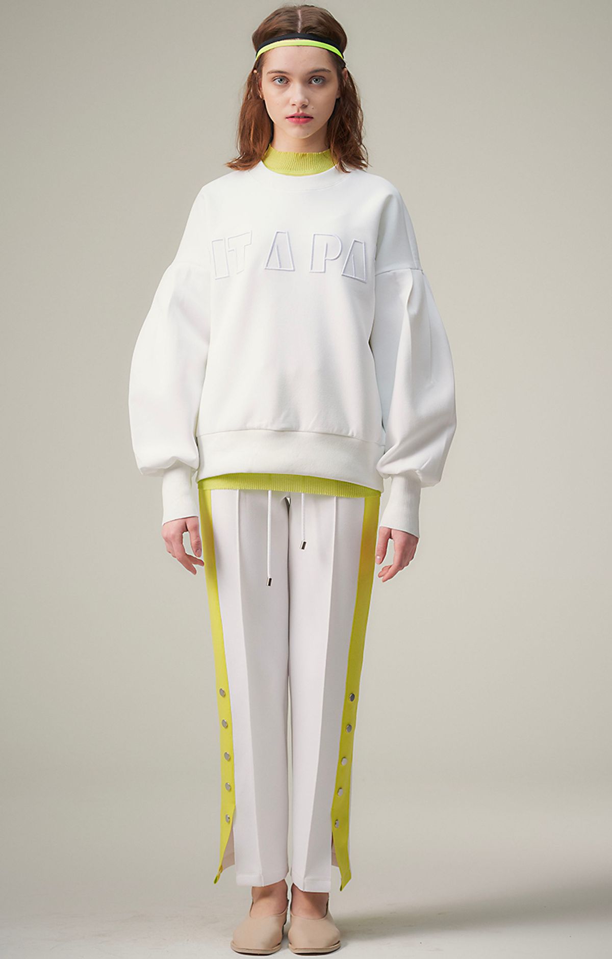 로희어패럴(ROHEE APPAREL) 트팩팬츠 / 화이트