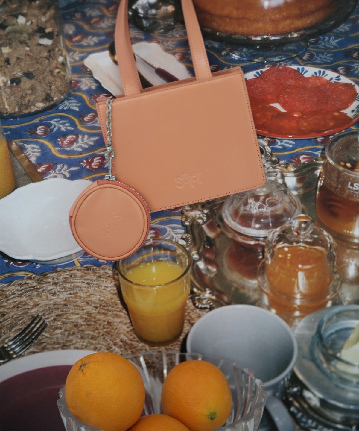 소프트서울(SOFT SEOUL) 젤리빈 스퀘어 백 [코랄]