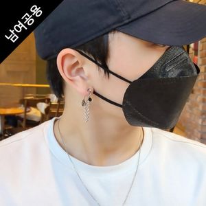 [남여공용] 옷핀모양 오닉스펜던트 드롭 싱글 귀걸이 / GHME-174