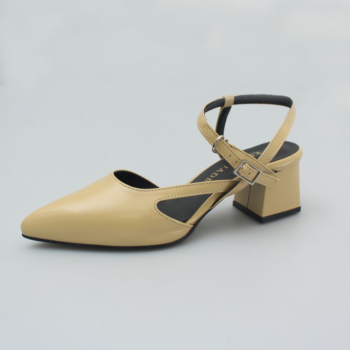 케리제이드(KERRIJADE) Teapot Slingback_Butter