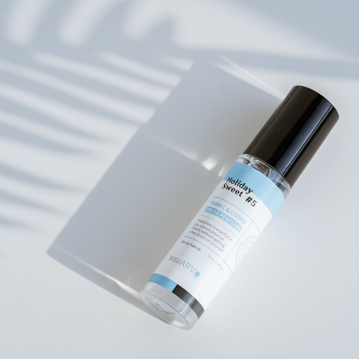 씨유아르보(SEEUARVO) 섬유향수 홀리데이스위트 70ml 휴대용 탈취제 드레스퍼퓸