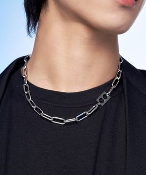 SQUARE BLOCK NECKLACE