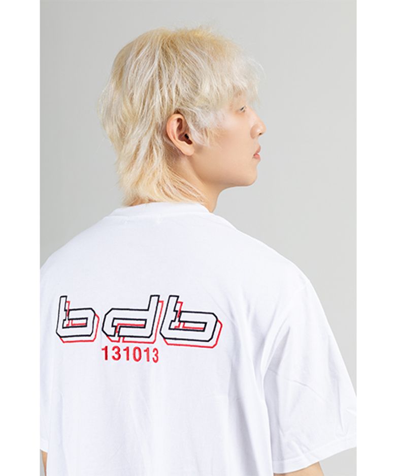 SIGNATURE LOGO TEE WHITE