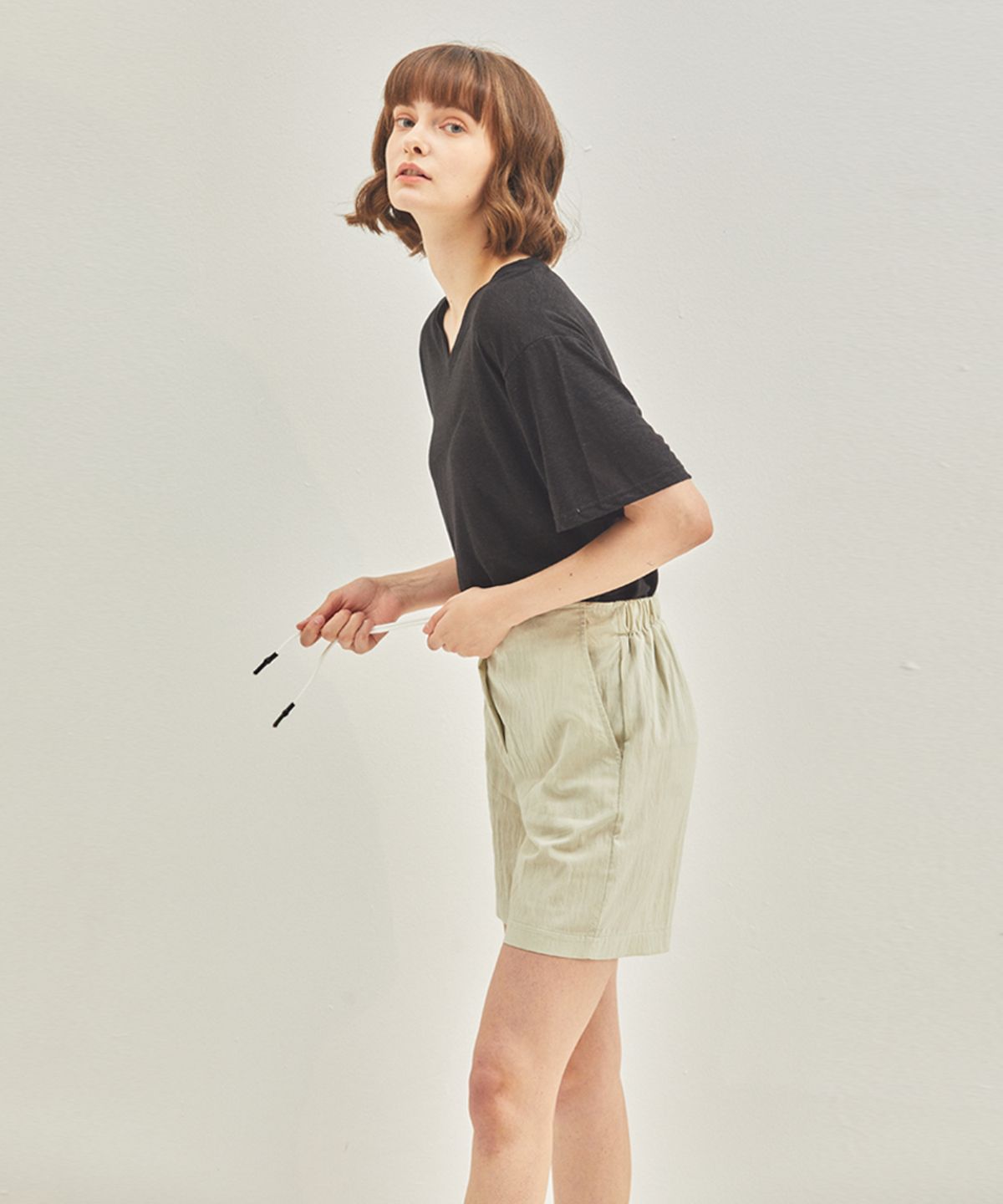 마나비스세븐(MANAVIS7) Banding Shorts Khaki Beige