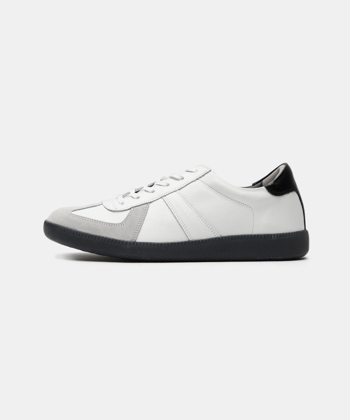 식스핏(6FT) 5IN LIGHT GREY - 독일군 스니커즈