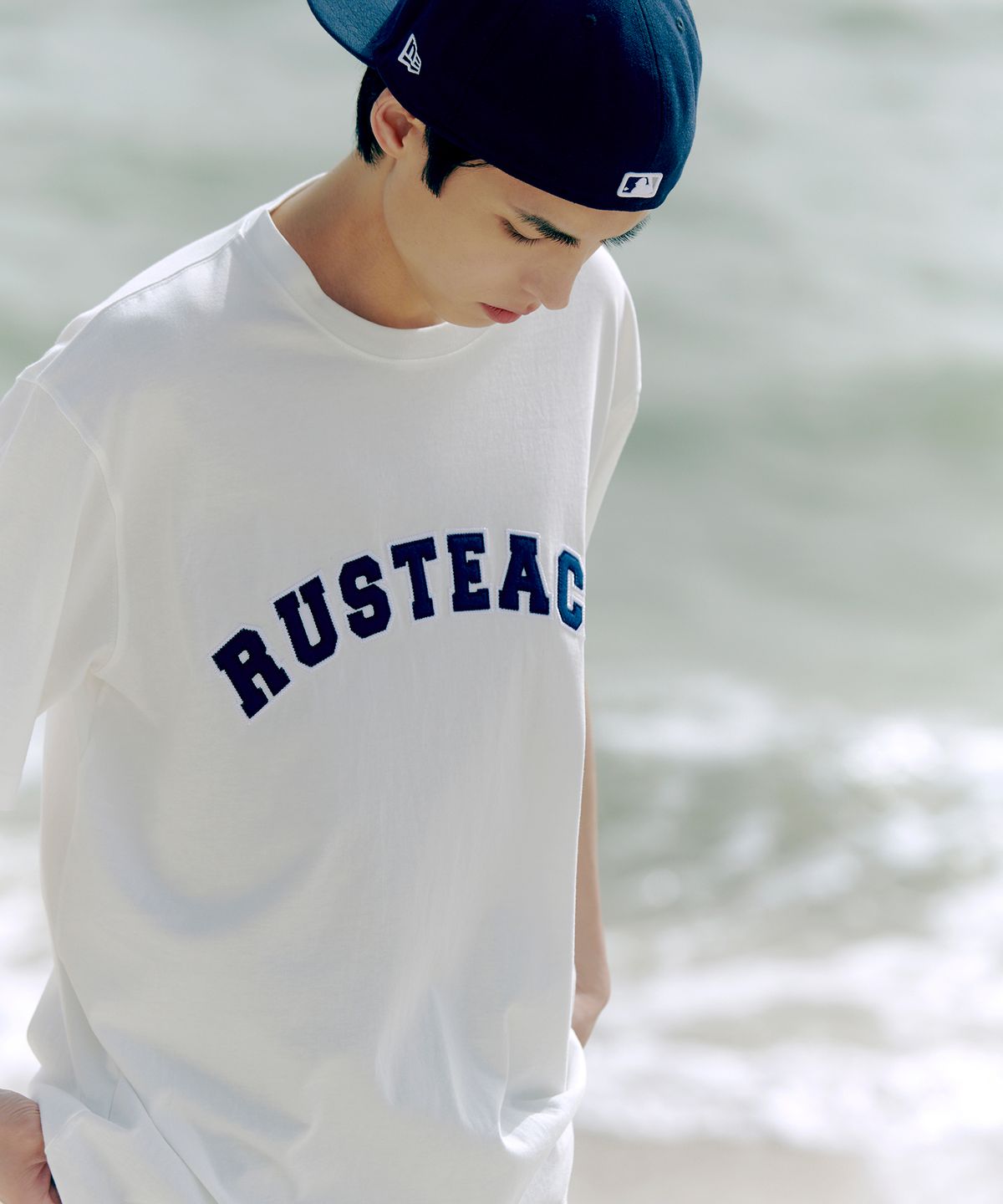 러스티치(RUSTEACH) APPLIQUE TEE (WHITE)