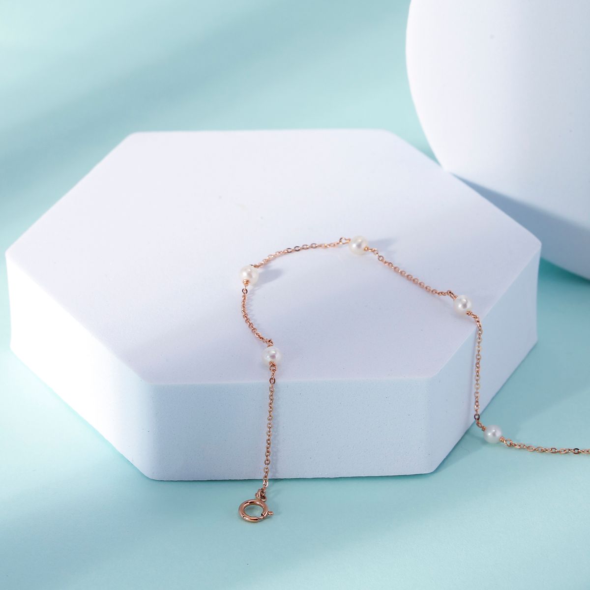 로이드(LLOYD) 천연 담수진주 3mm 14K Gold 팔찌 LWB21049G