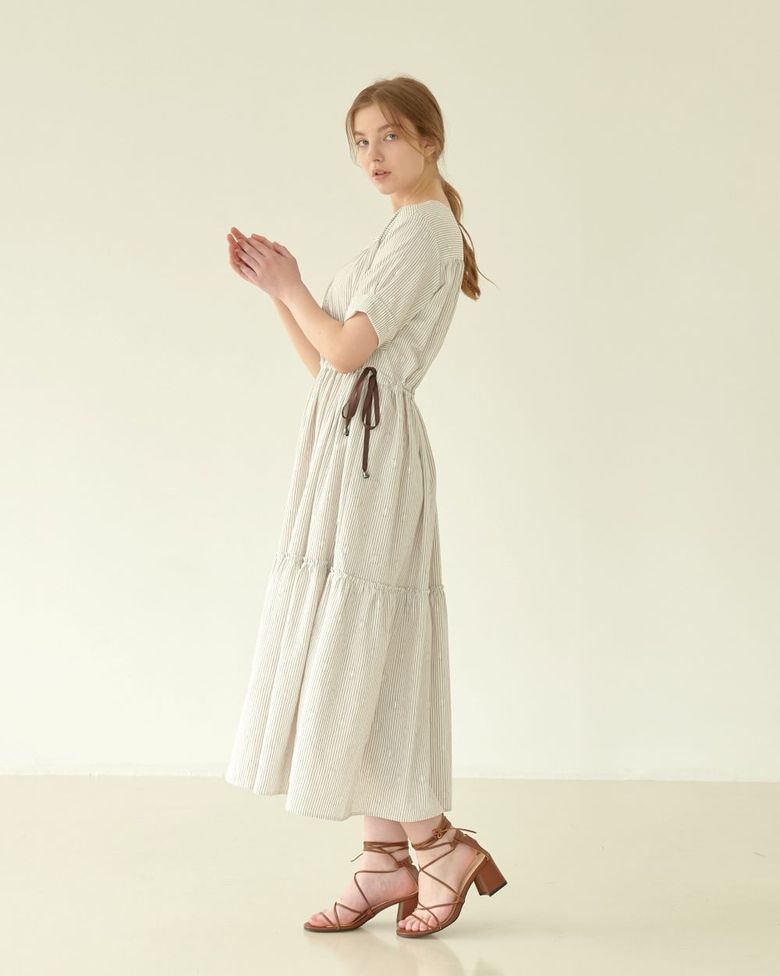 Brown Stripe Shirring Onepiece​