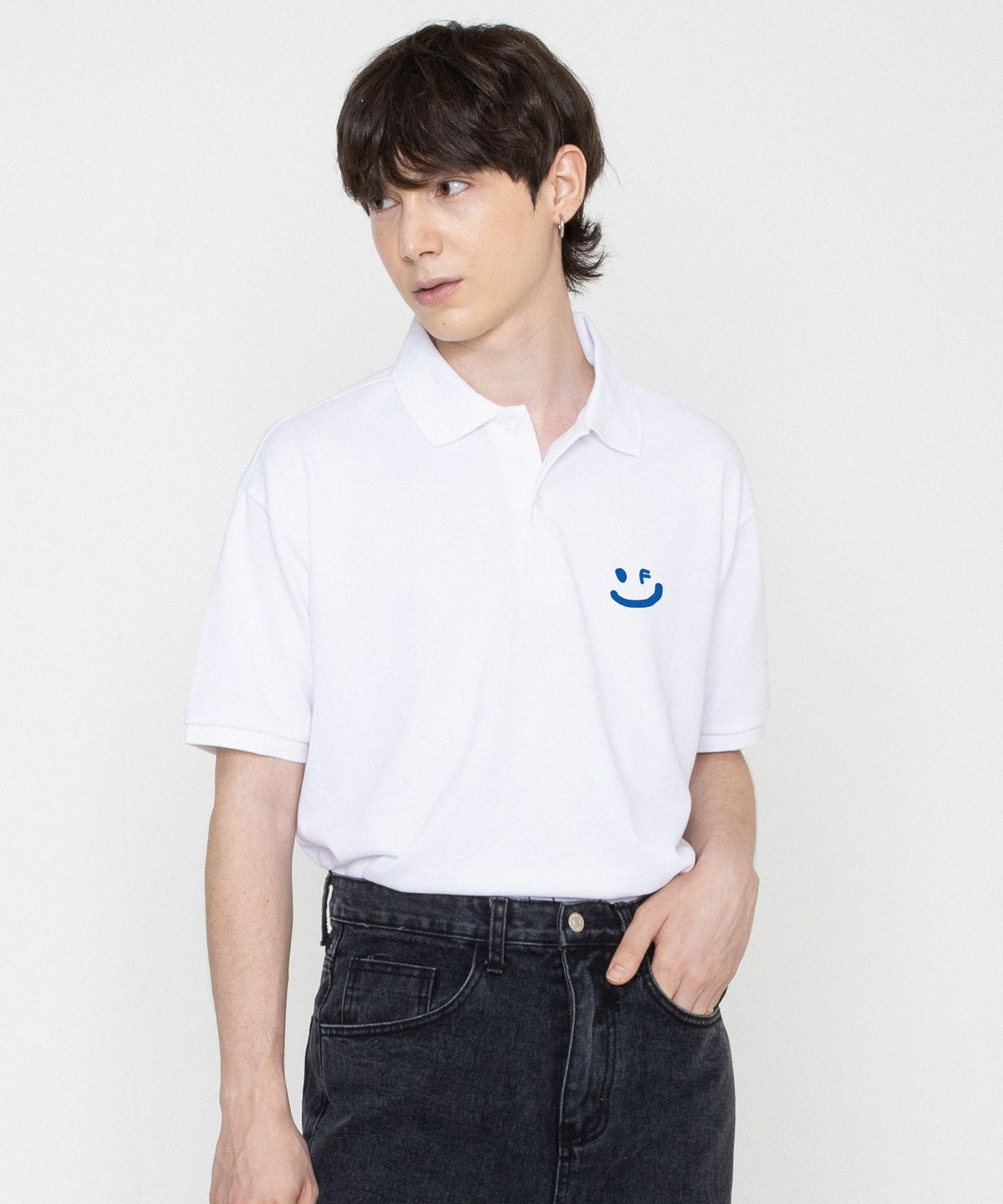 그레이버(GRAVER) [UNISEX]스몰 드로잉스마일 피케 반팔티셔츠_화이트