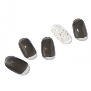 쿠키앤크림 젤네일