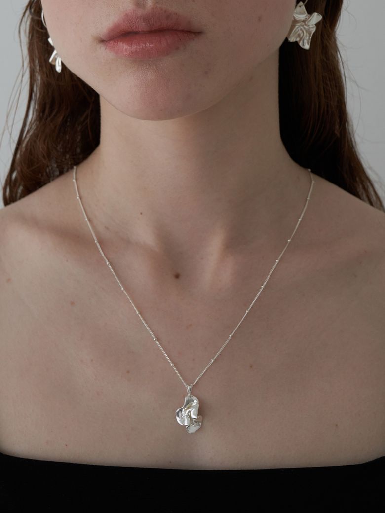 Flower Dance - Necklace 06