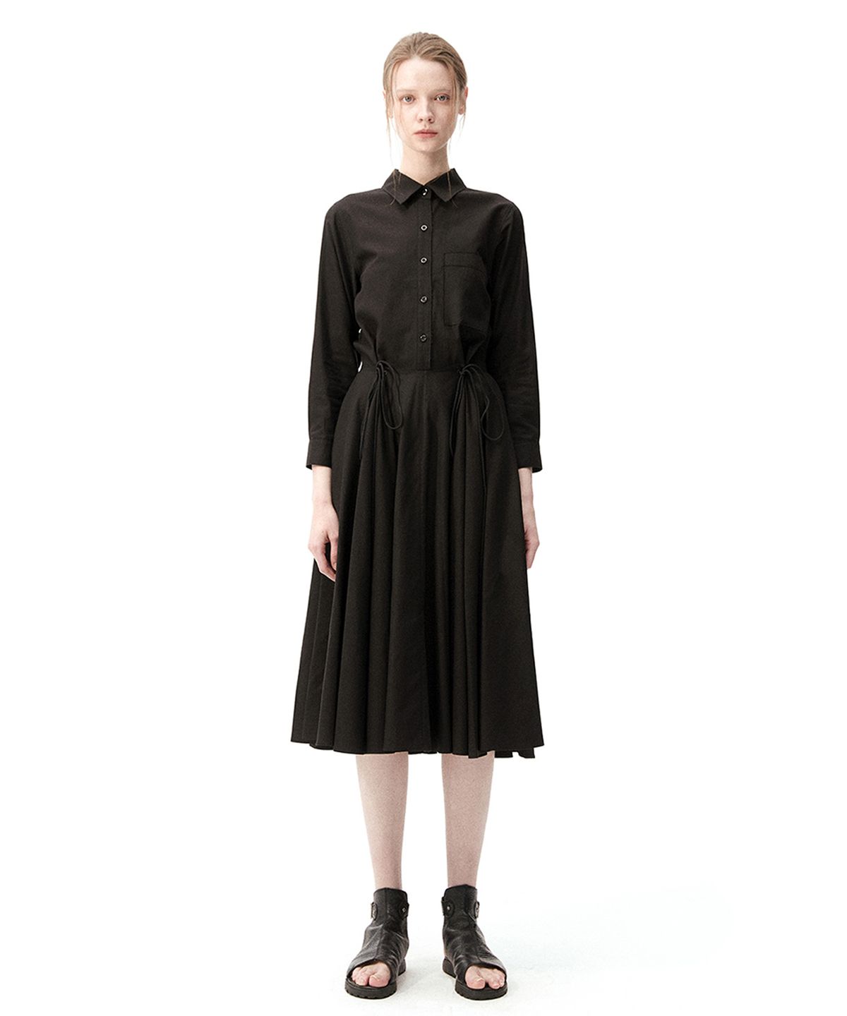 모노포비아(MONOPHOBIA) FLARED STRING LONG SHIRT DRESS