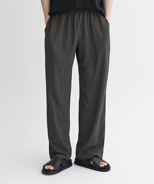 쿨 플리츠 밴딩 슬랙스 (CHARCOAL)