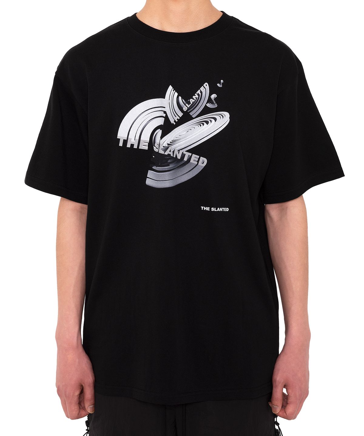 더 슬렌티드(THE SLANTED) SPACE TEE