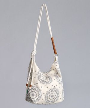 루즈핏 로프 쇼퍼백 57 페이즐리 - all ivory