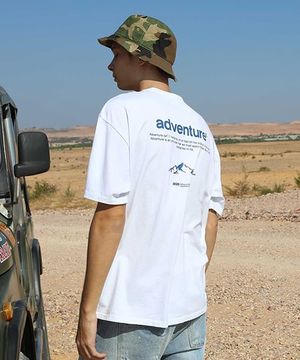 어드벤쳐 폰트 피그먼트 오버핏 반팔티셔츠 화이트 FST705