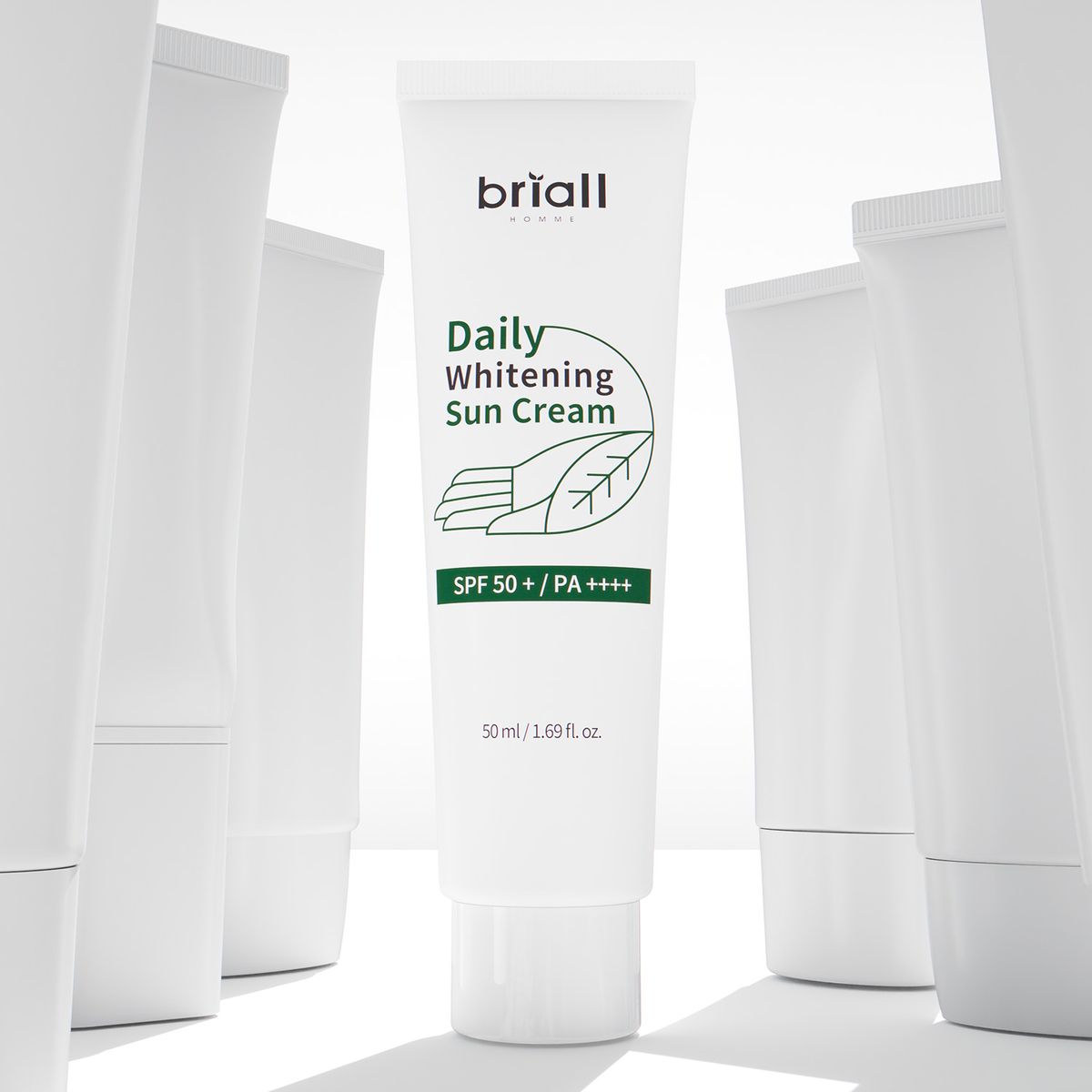 브리올옴므(BRIALL HOMME) 데일리 화이트닝 수분진정 선크림 (SPF50+/PA++++) 50ml