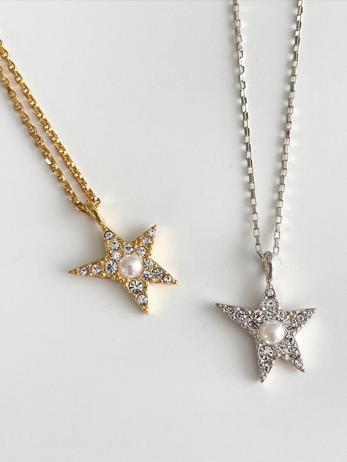 엘리오나(ELYONA) Lodestar Pendant Necklace