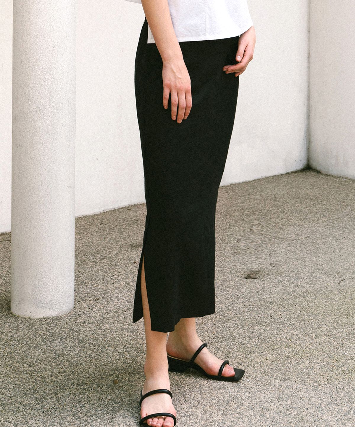 벨르마(BELLEMA) linen with slit long skirt