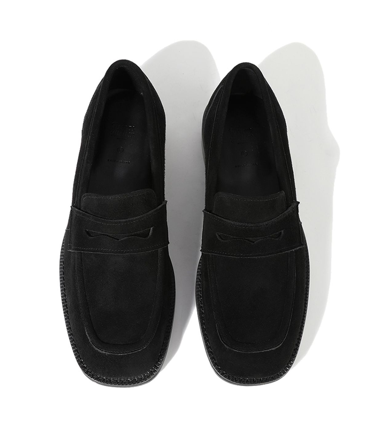 피렌체 아뜨리에(FIRENZE ATELIER) 볼륨 스퀘어라인 유팁 스웨이드 페니로퍼 8500-QS [BLACK]