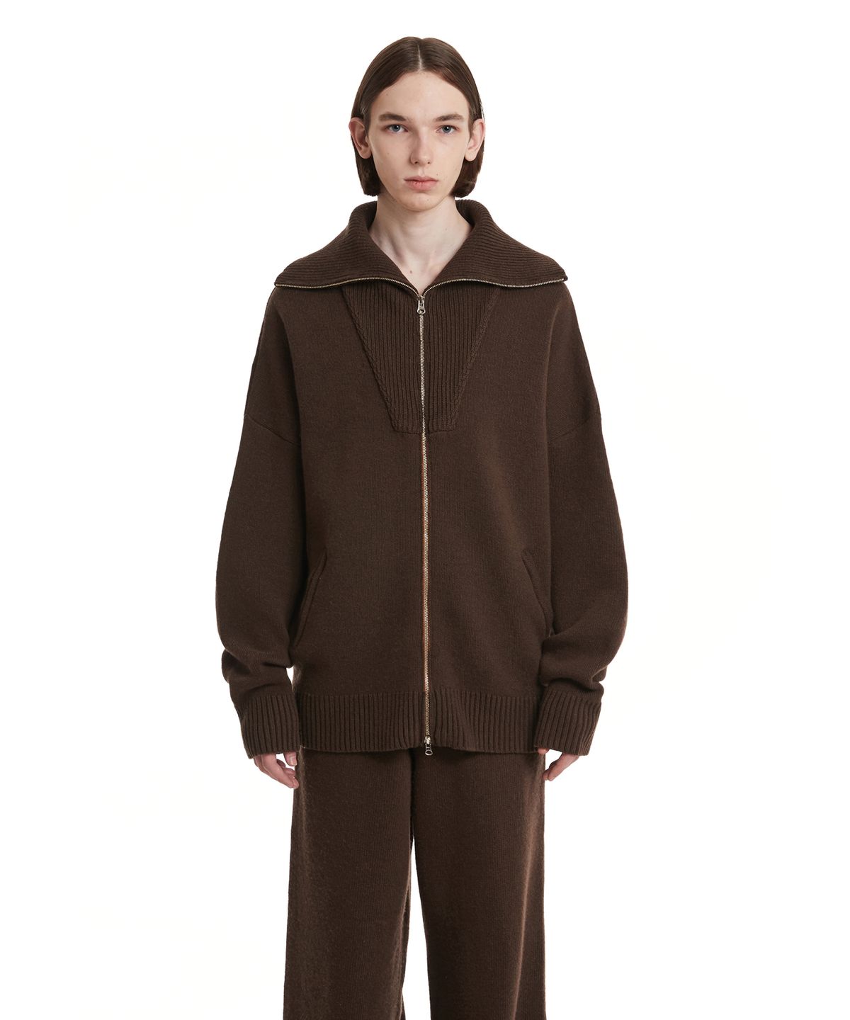 트렁크프로젝트(TRUNK PROJECT) Turtleneck Zip-Up Knit Cardigan_Brown