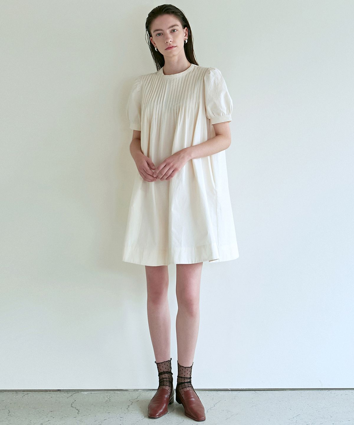 닉앤니콜(NICK&NICOLE) PINTUCK BUTTON DRESS_CREAM
