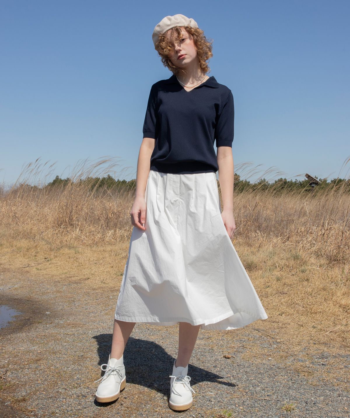 버나드밀즈(BERNARD MILLS) OBLONG PLEATED SKIRT - WHITE
