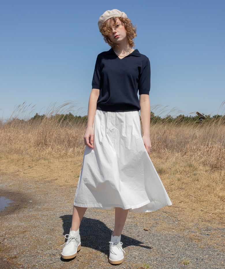 OBLONG PLEATED SKIRT - WHITE