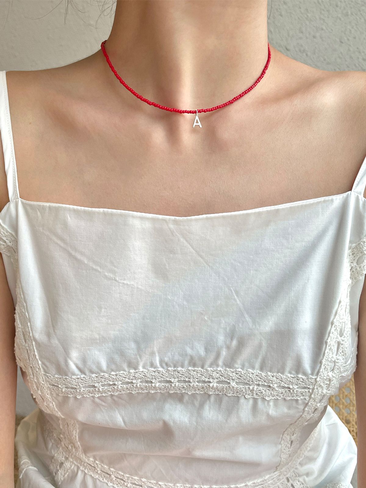 리엔느와르(leeENoir) Cherry Red Initial Necklace