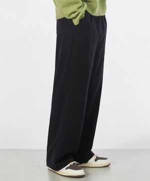 이지 와이드 밴딩 슬랙스 블랙