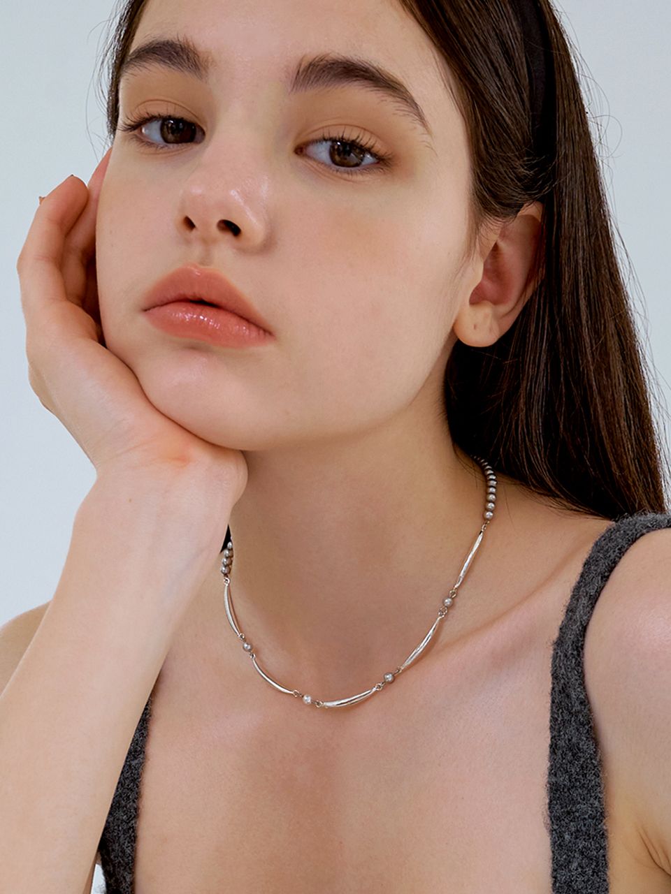 【kindababy】gray swa pearl bar necklace〜ネックレス★21SS MUSINSA | KINDABABY gray swa pearl bar necklace
