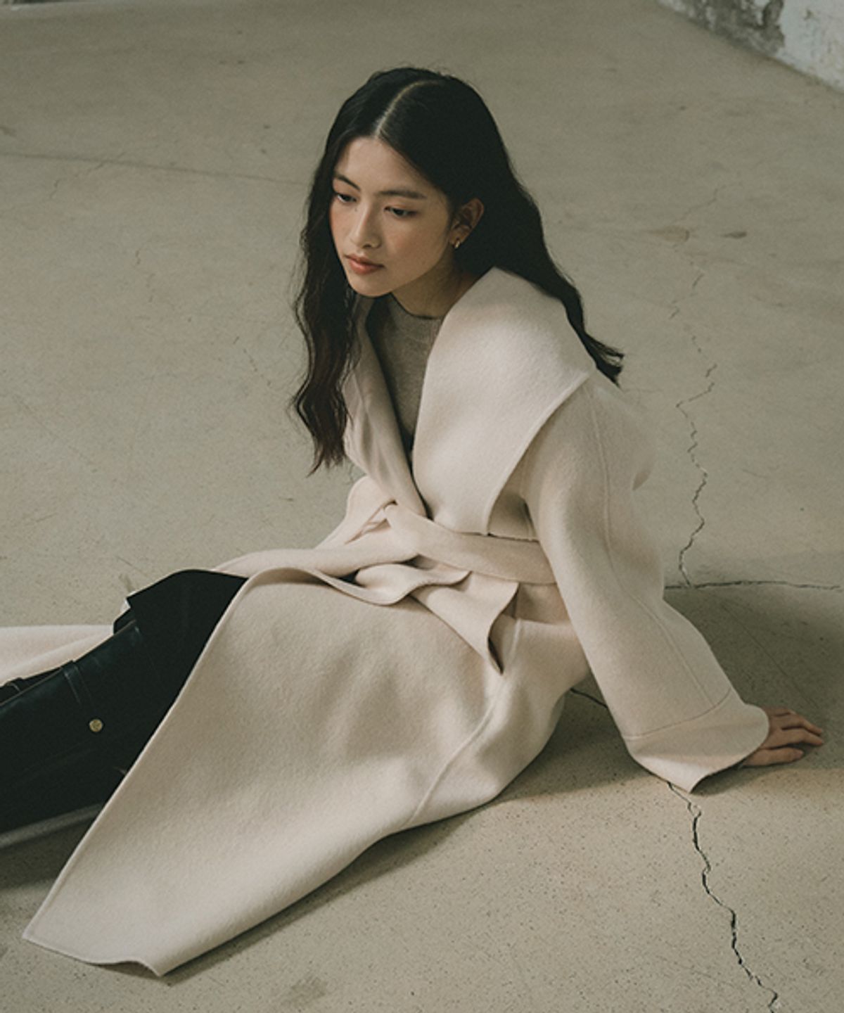 링서울(LINGSEOUL) fox blended handmade shawlcollar coat-cream