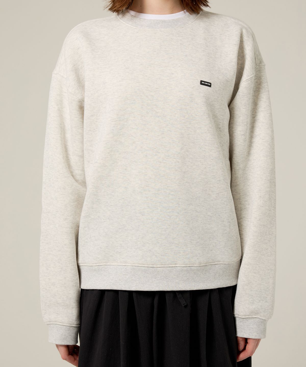 언리미트(UNLIMIT) Rubber Crewneck (U21DTTS51)