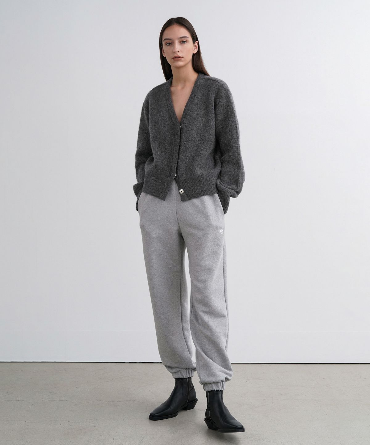 인사일런스 우먼(INSILENCE WOMEN) 스웨트 조거 팬츠 MELANGE GREY