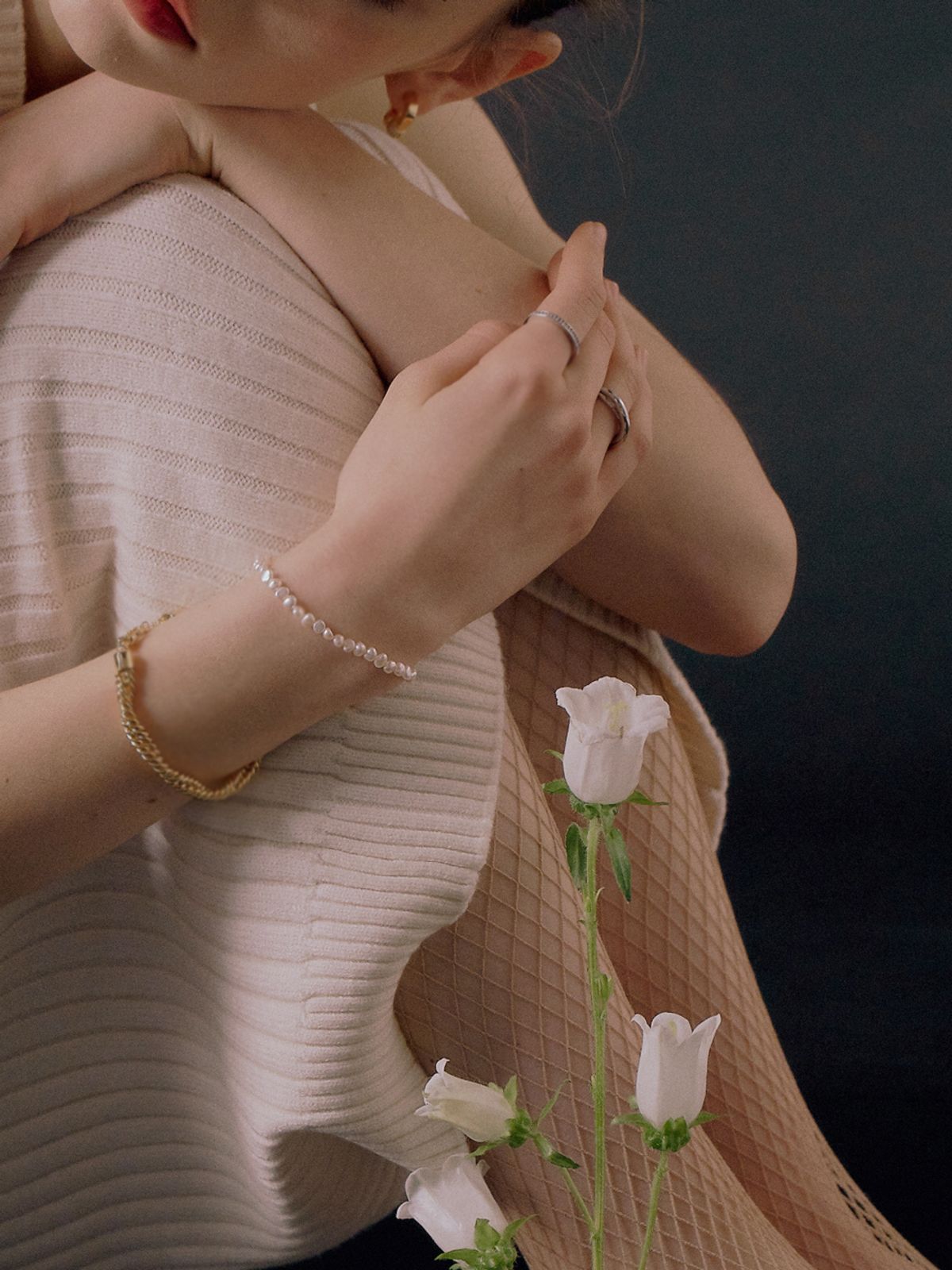 원이너프(ONE ENOUGH) Be Love Pearl Bracelet