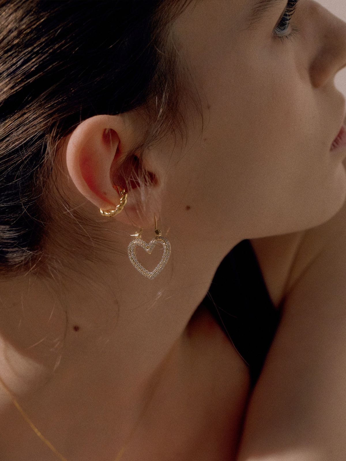 원이너프(ONE ENOUGH) Love Side Earring