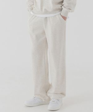 에센셜 세미 와이드 스웨트팬츠 (oatmeal)