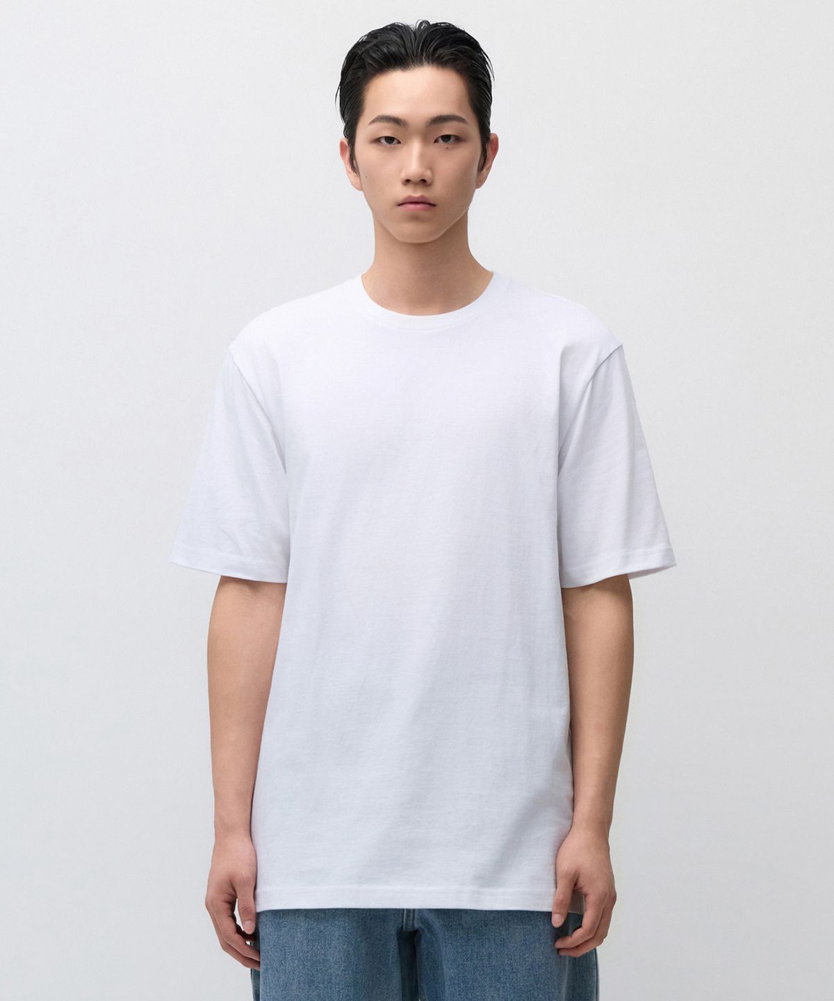 무신사 스탠다드(MUSINSA STANDARD) 레이어드 크루 넥 티셔츠_일반 기장 [화이트]